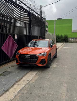 AUDI Q3 2.0 40 TFSI GASOLINA PERFORMANCE BLACK PLUS QUATTRO TIPTRONIC